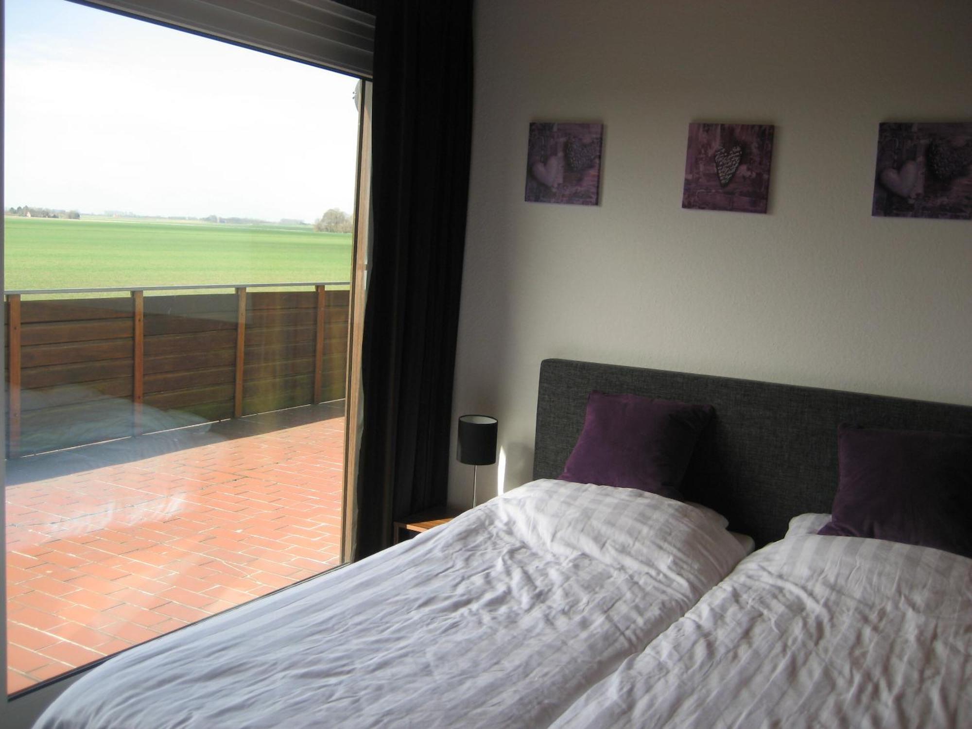 Bed & Breakfast Rheiderland Ditzumerverlaat Номер фото