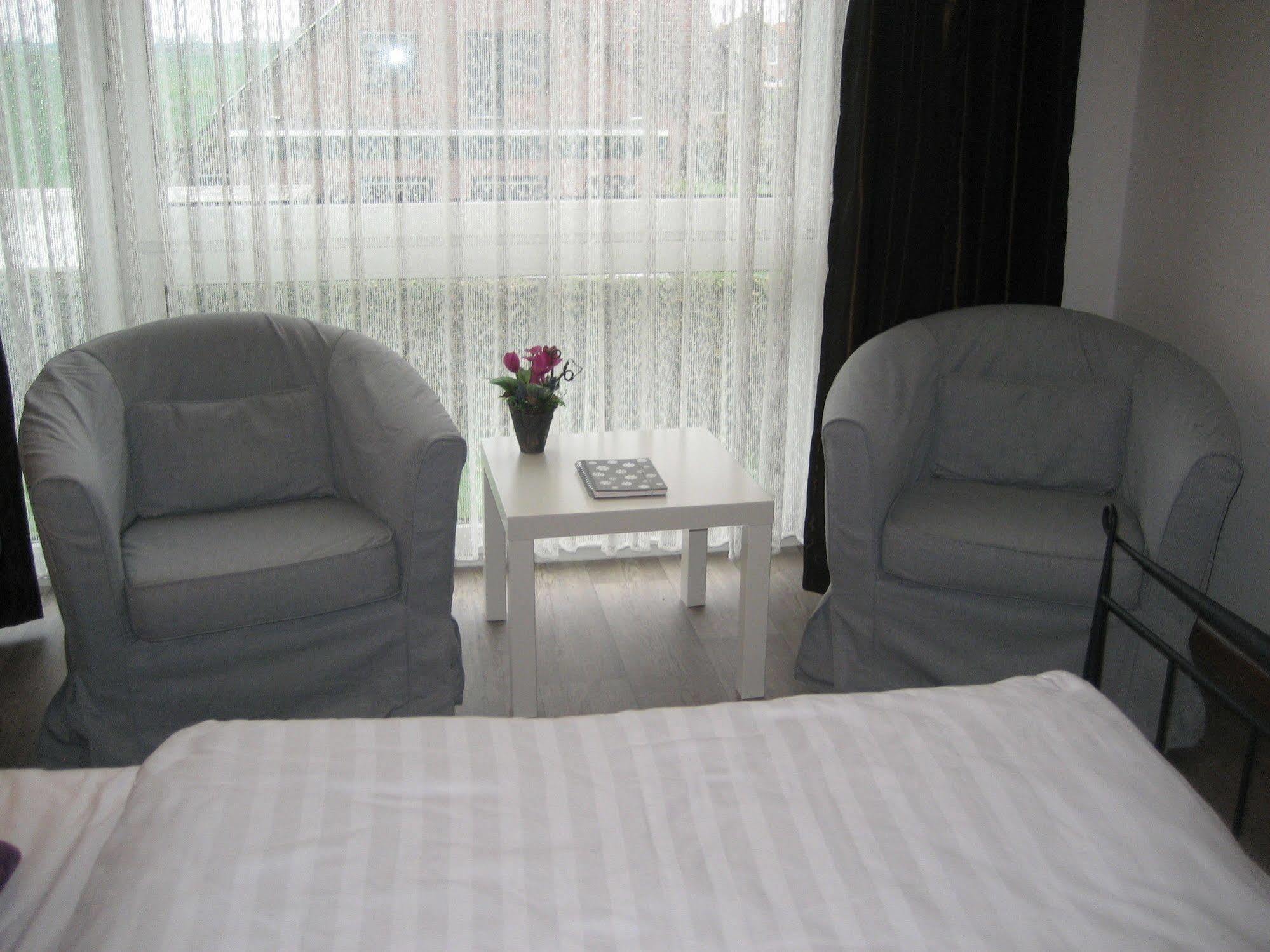 Bed & Breakfast Rheiderland Ditzumerverlaat Екстер'єр фото